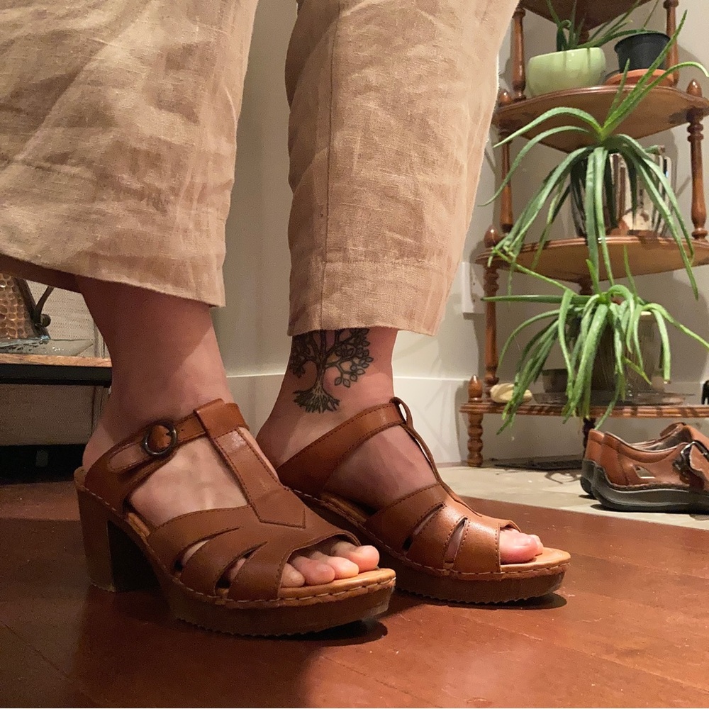 Ten Points Heeled sandals size 41